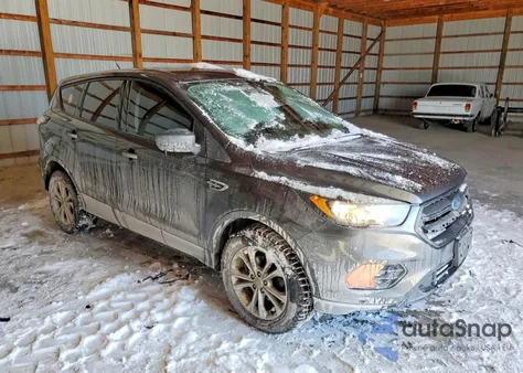 2018 Ford Escape S from USA, damaged, VIN 1FMCU0F76JUB01183